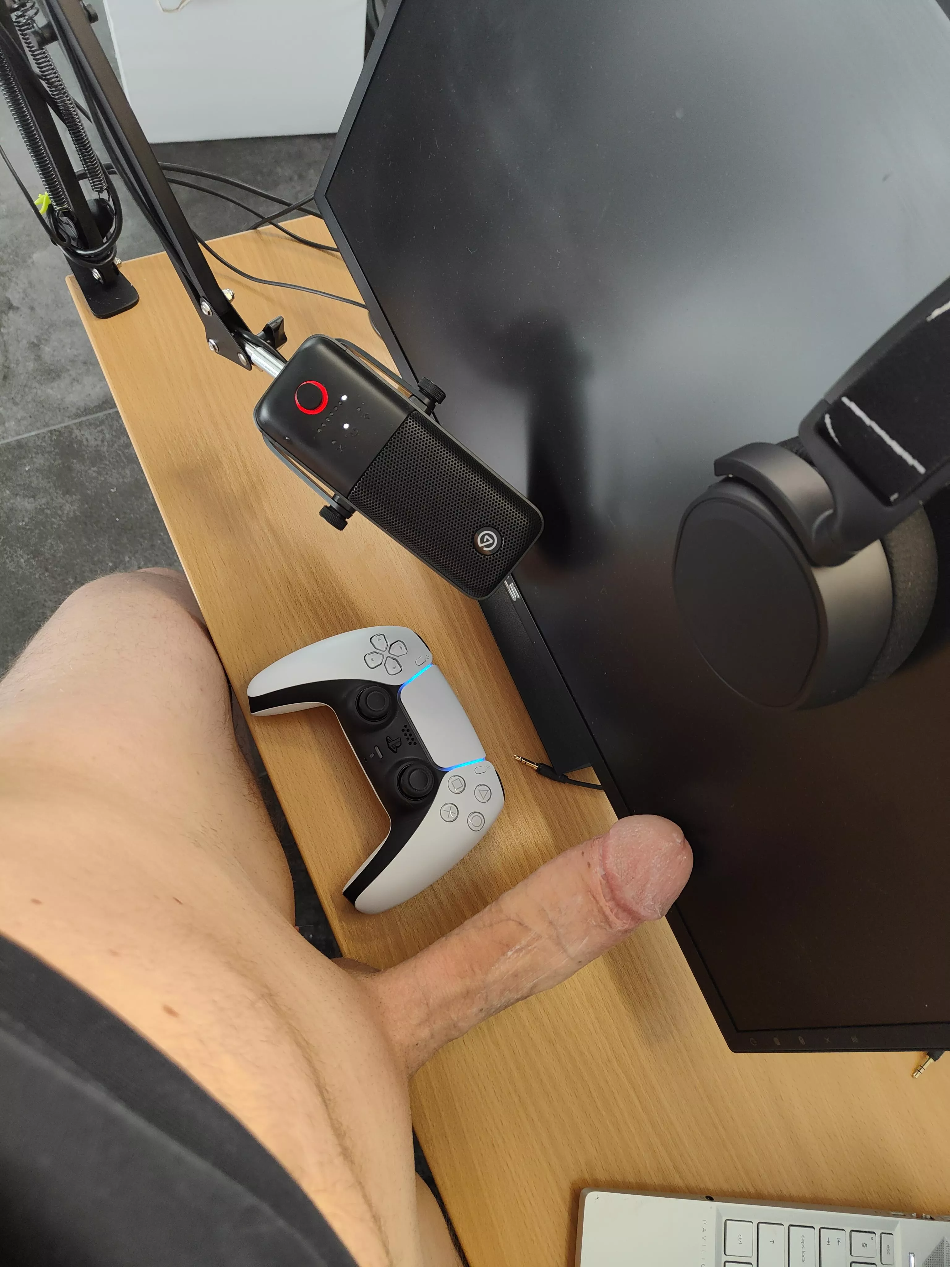 Think i go Online now 😘