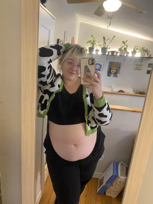 Think I’m too big for crop tops? 😅