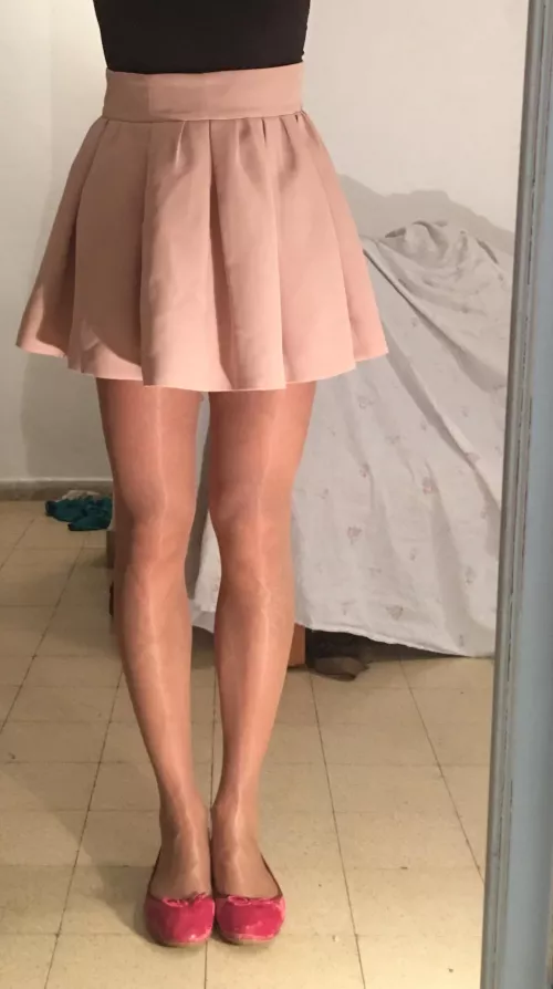 think pink....(: think pink....(: