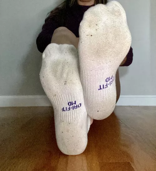 Think you can handle these sweaty socks?😋