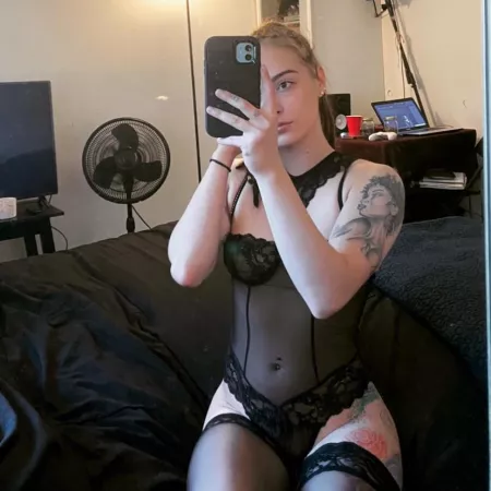 think you could fold me up and fuck me?? think you could fold me up and fuck me??