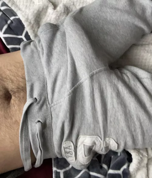 think your tongue can stay within the lines?