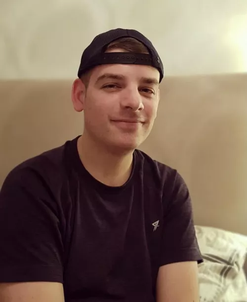 Thinking about wearing hats more often… Thinking about wearing hats more often…