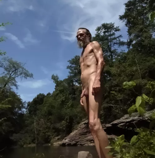 Thinking bout summer back at the creek. Thinking bout summer back at the creek.