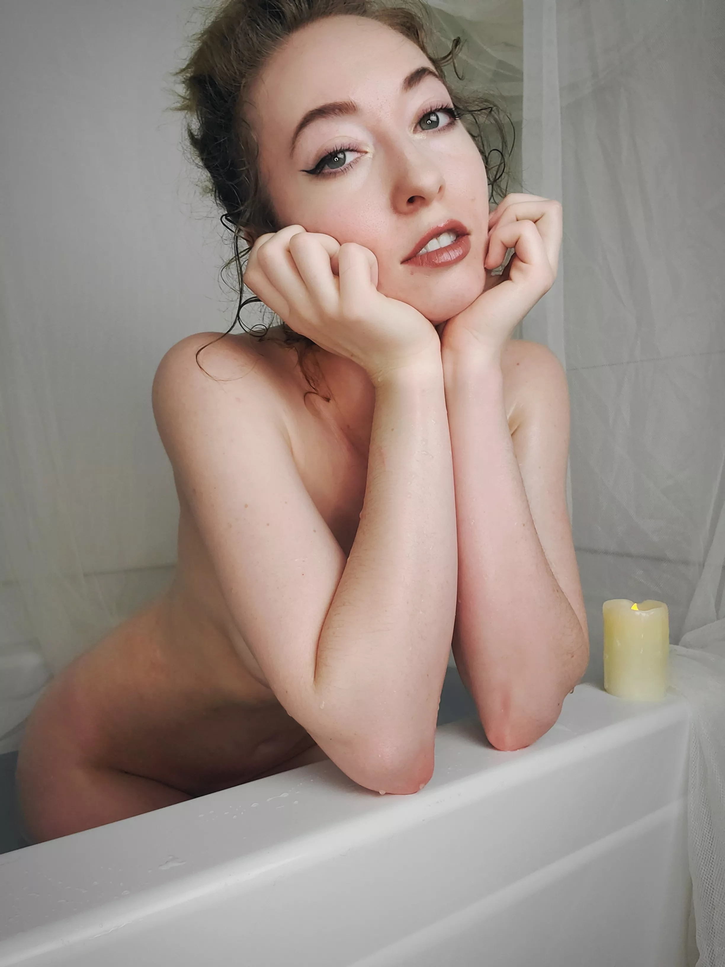 Thinking wet thoughts Thinking wet thoughts