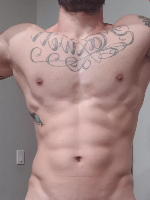 Thirsty Thursday? 😈🥵💦