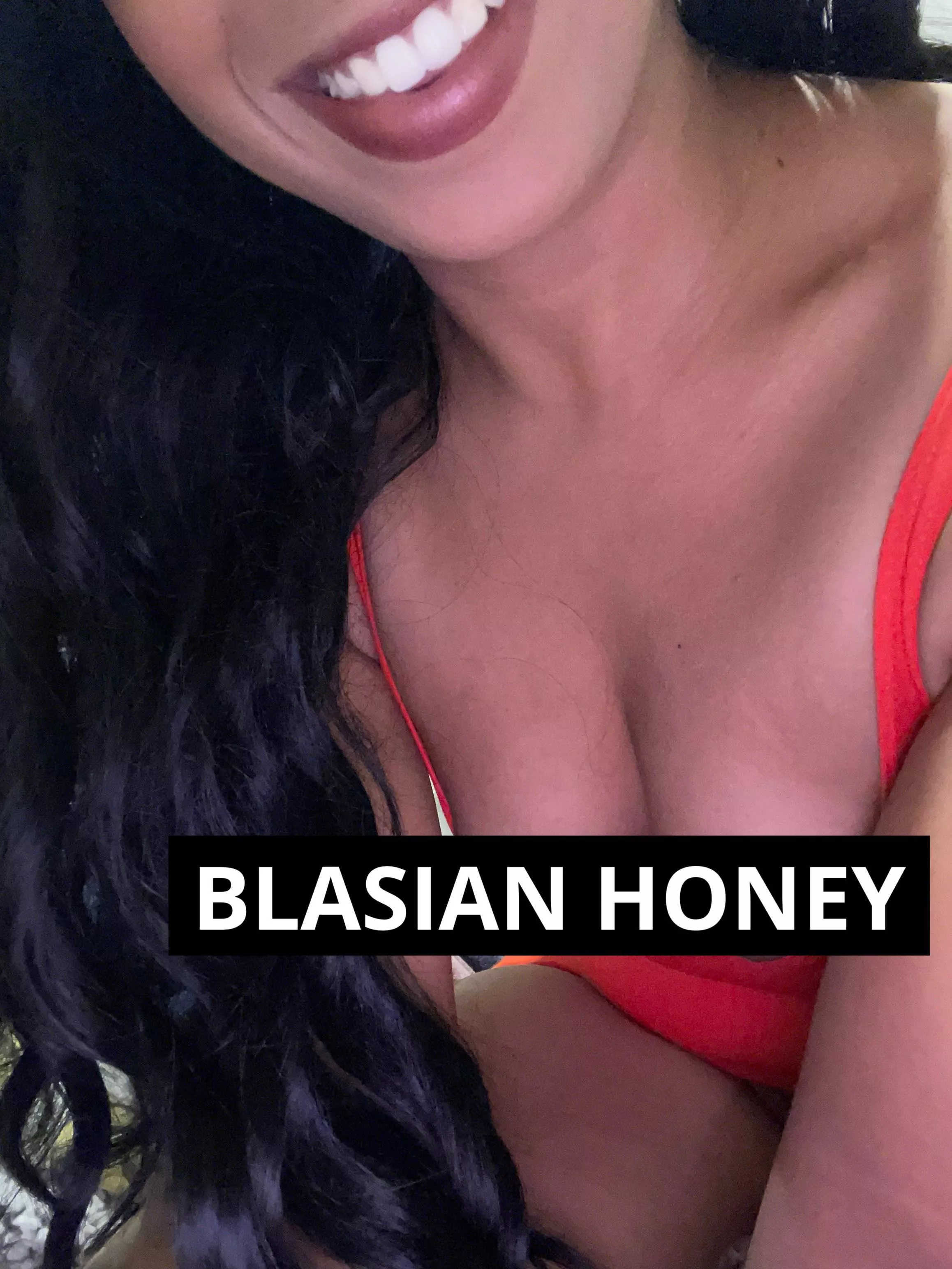 This Blasian wants dick! Donβt let the cute face fool you π
π This Blasian wants dick! Donβt let the cute face fool you π
π