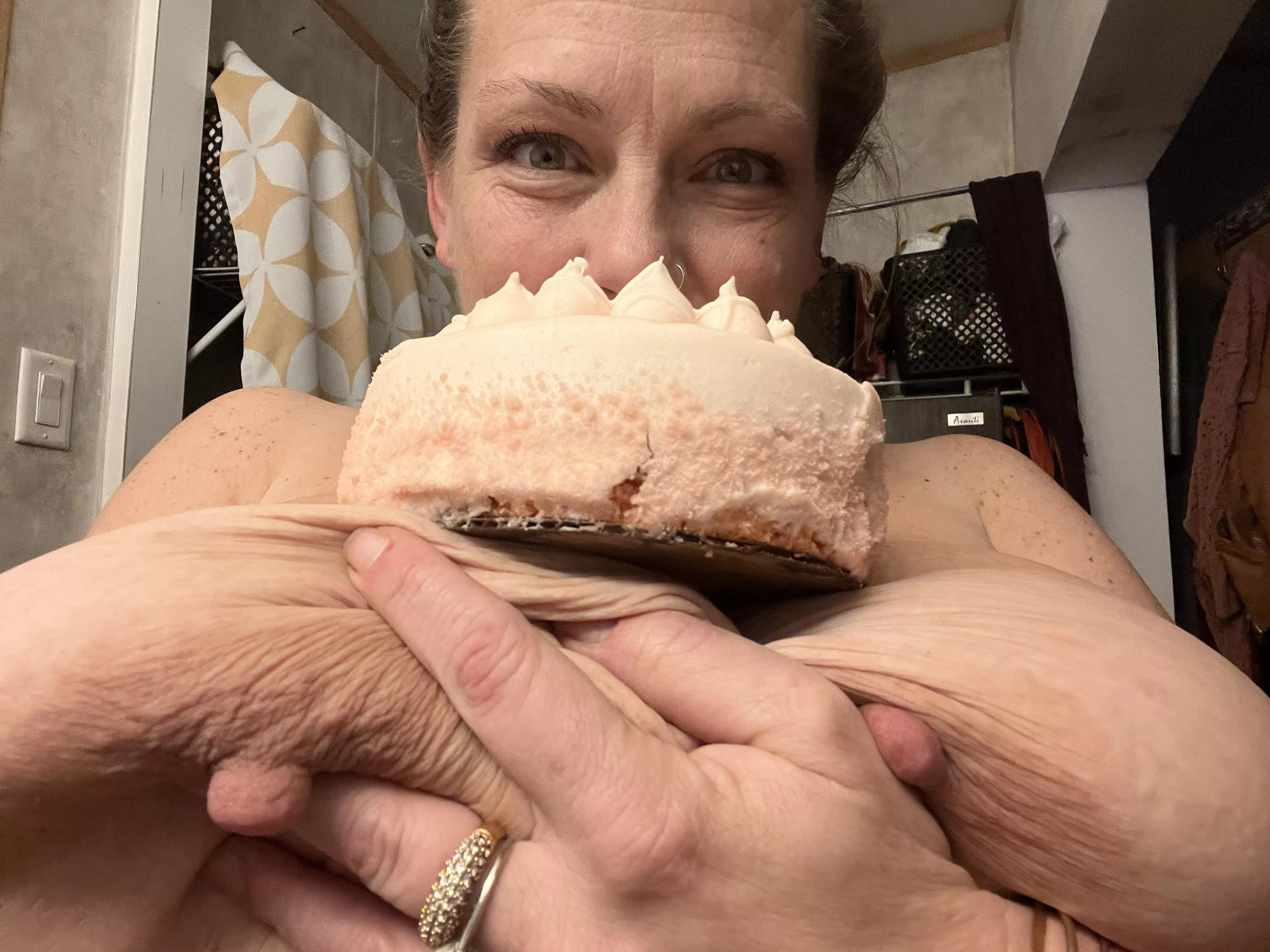 This cake doesn’t stand a chance