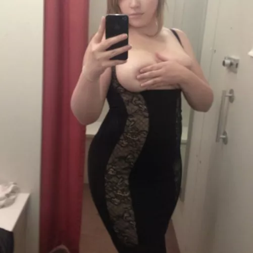 This dress might be too tight… This dress might be too tight…
