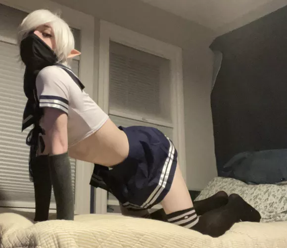 This elf is in dire need of cuddles!😇 This elf is in dire need of cuddles!😇