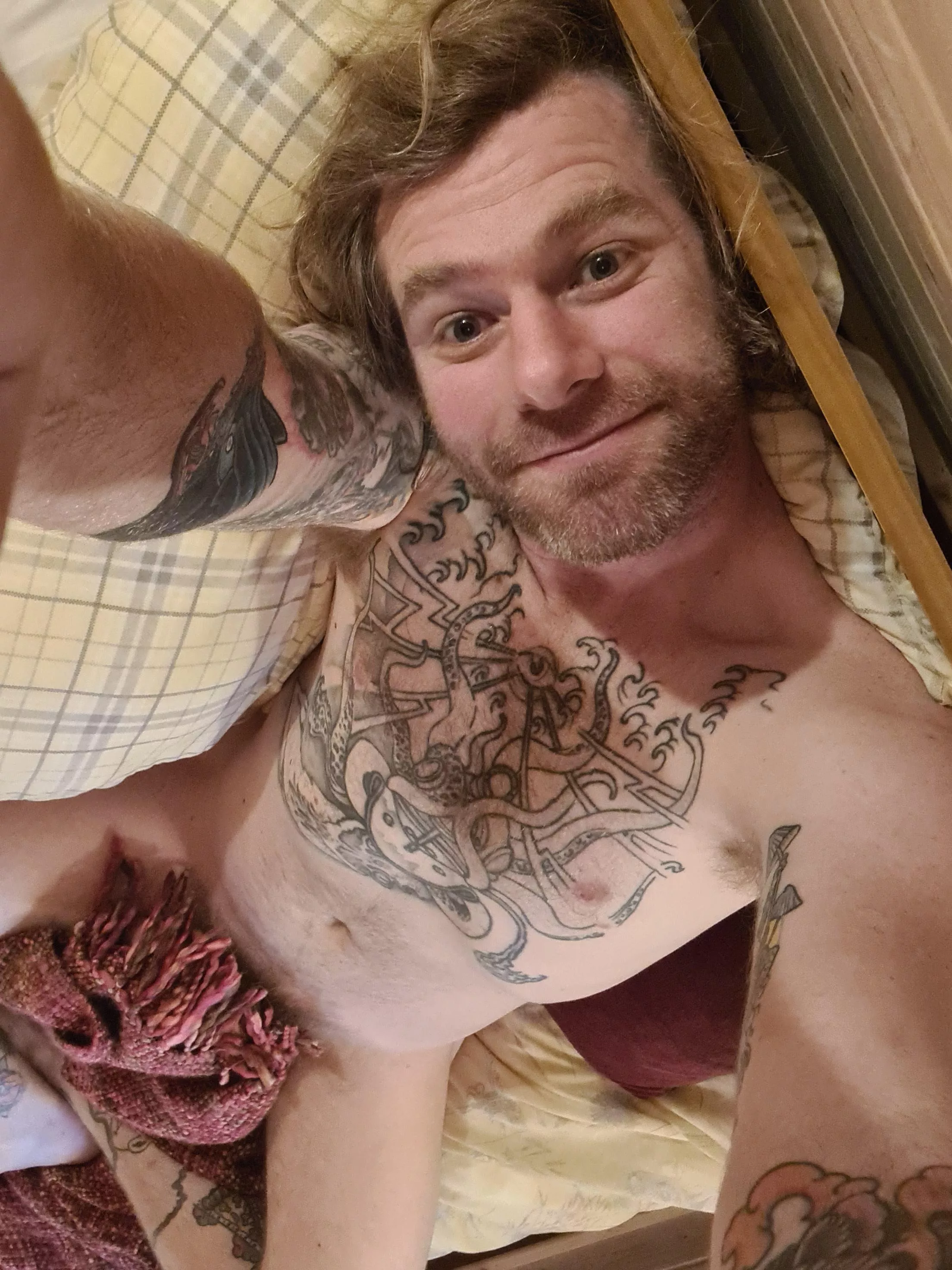 This face needs riding 😽