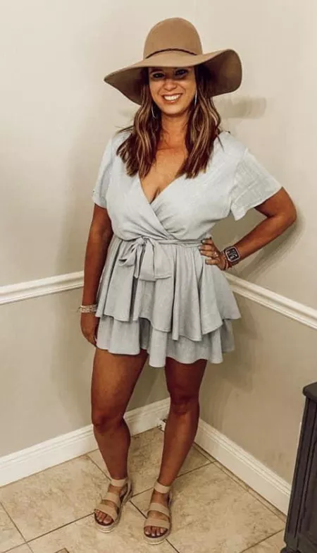 This Facebook milf wants to hide them but she canβt.