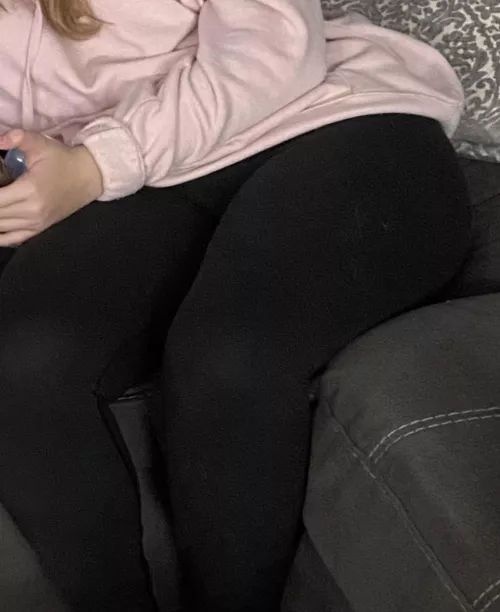 This girl sits on my face and she wants to sit on yours…