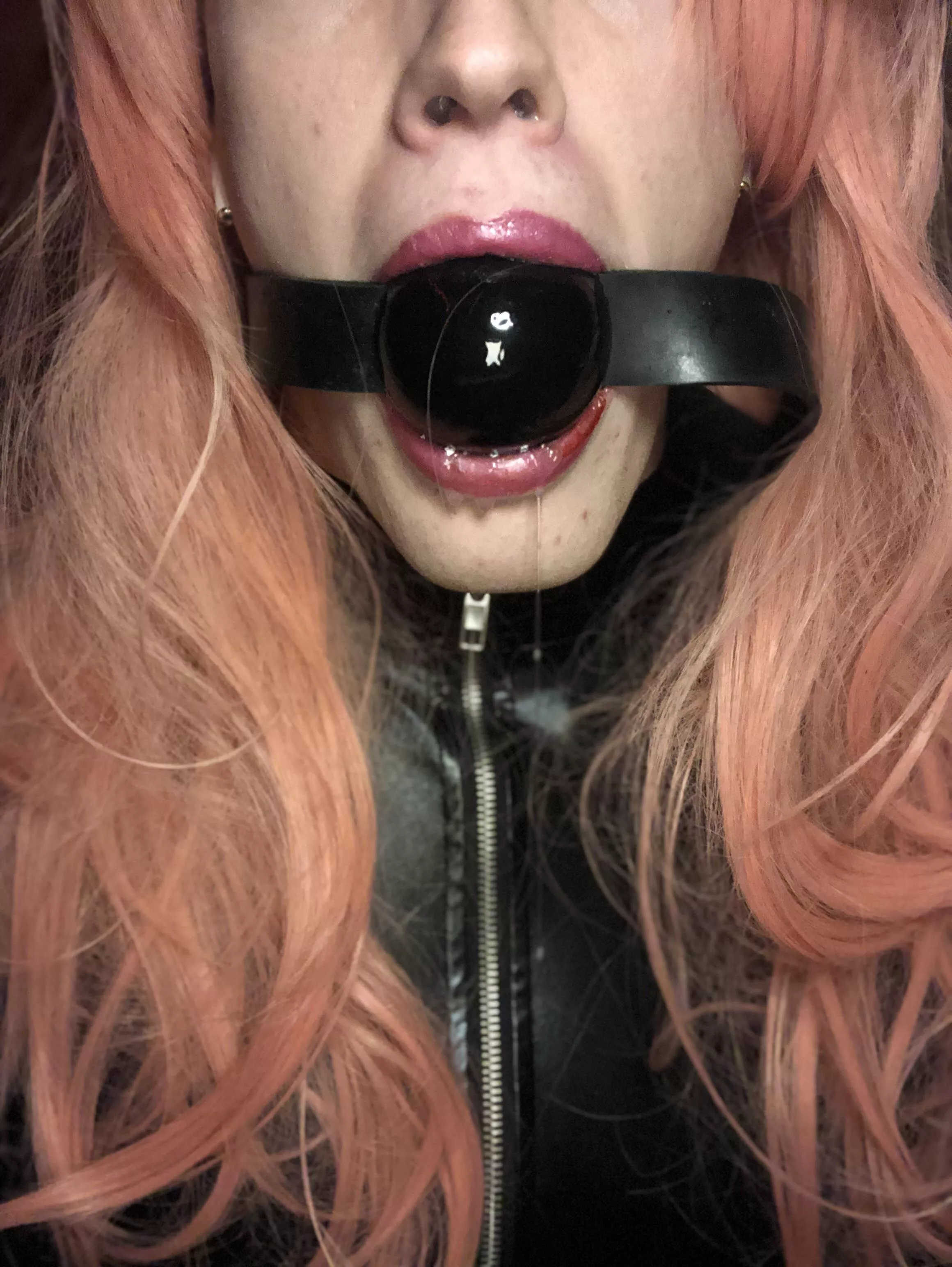 This hole is only for sucking 🤐 This hole is only for sucking 🤐