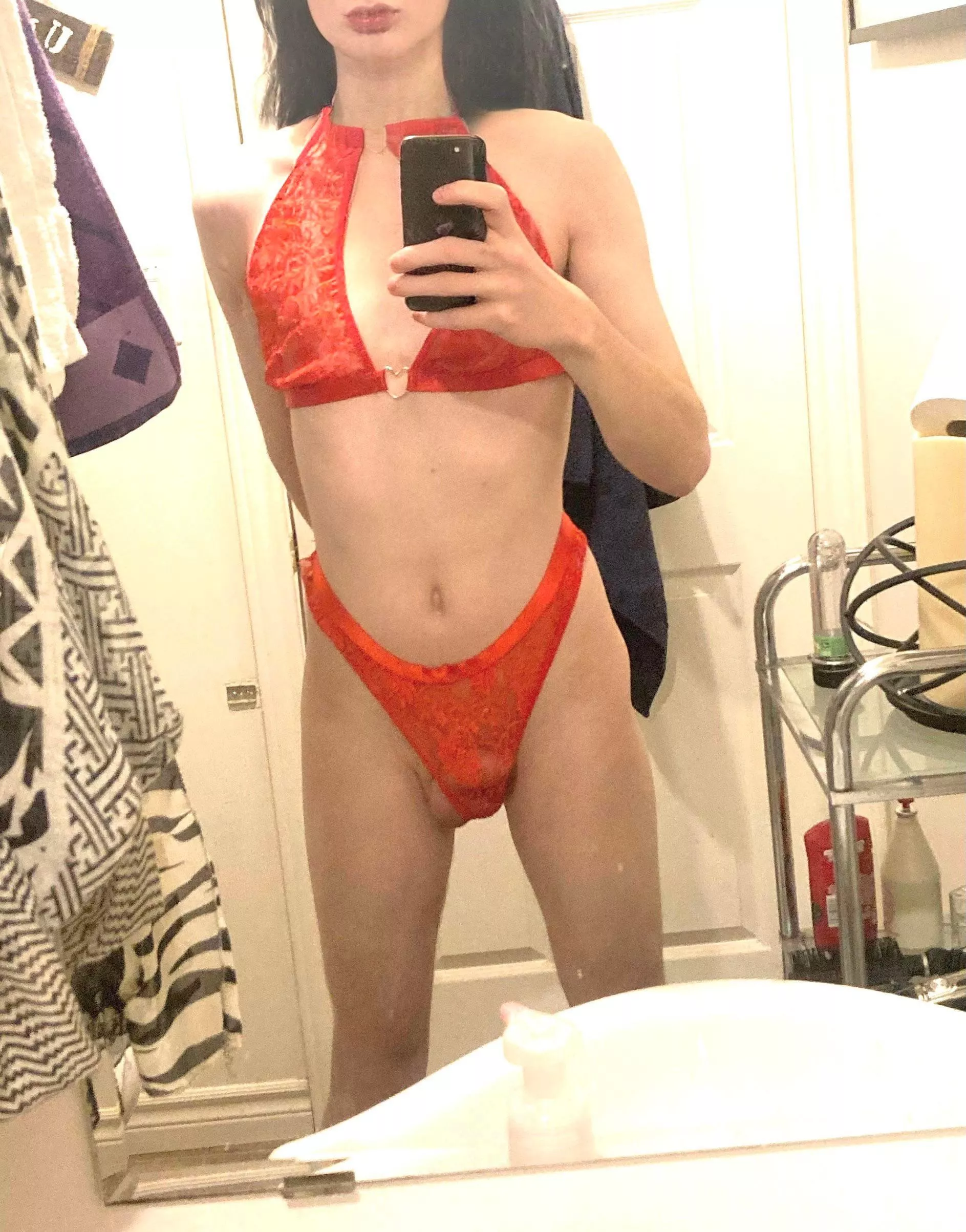 This is for the 1-2 guys or girls that are awake and horny rnπ This is for the 1-2 guys or girls that are awake and horny rnπ