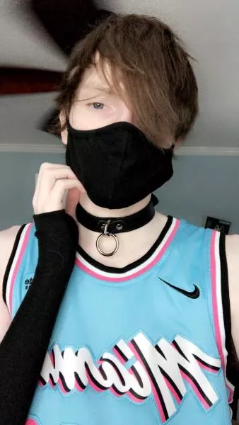 this is like the only picture i have ever felt cute in 😅