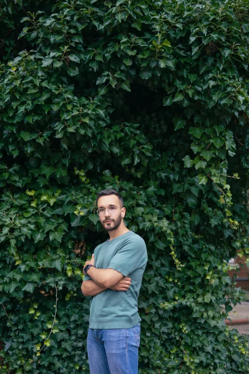 This is one of those pics you get taken before autumn starts. It was moderately warm still. What do you think of the photo?😅 This is one of those pics you get taken before autumn starts. It was moderately warm still. What do you think of the photo?😅