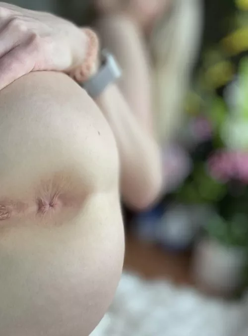 This is only for the men that will creampie my backdoor