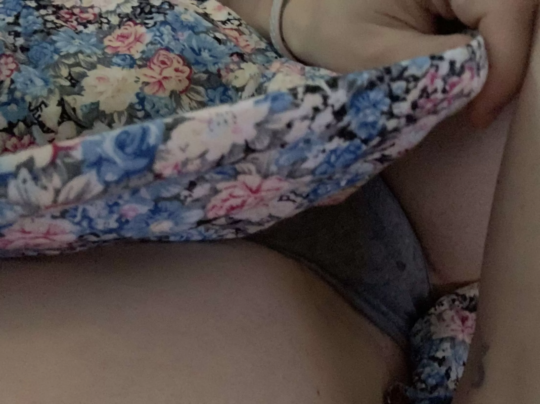 this isn't my cheekiest thing but this was at a family picnic 19F