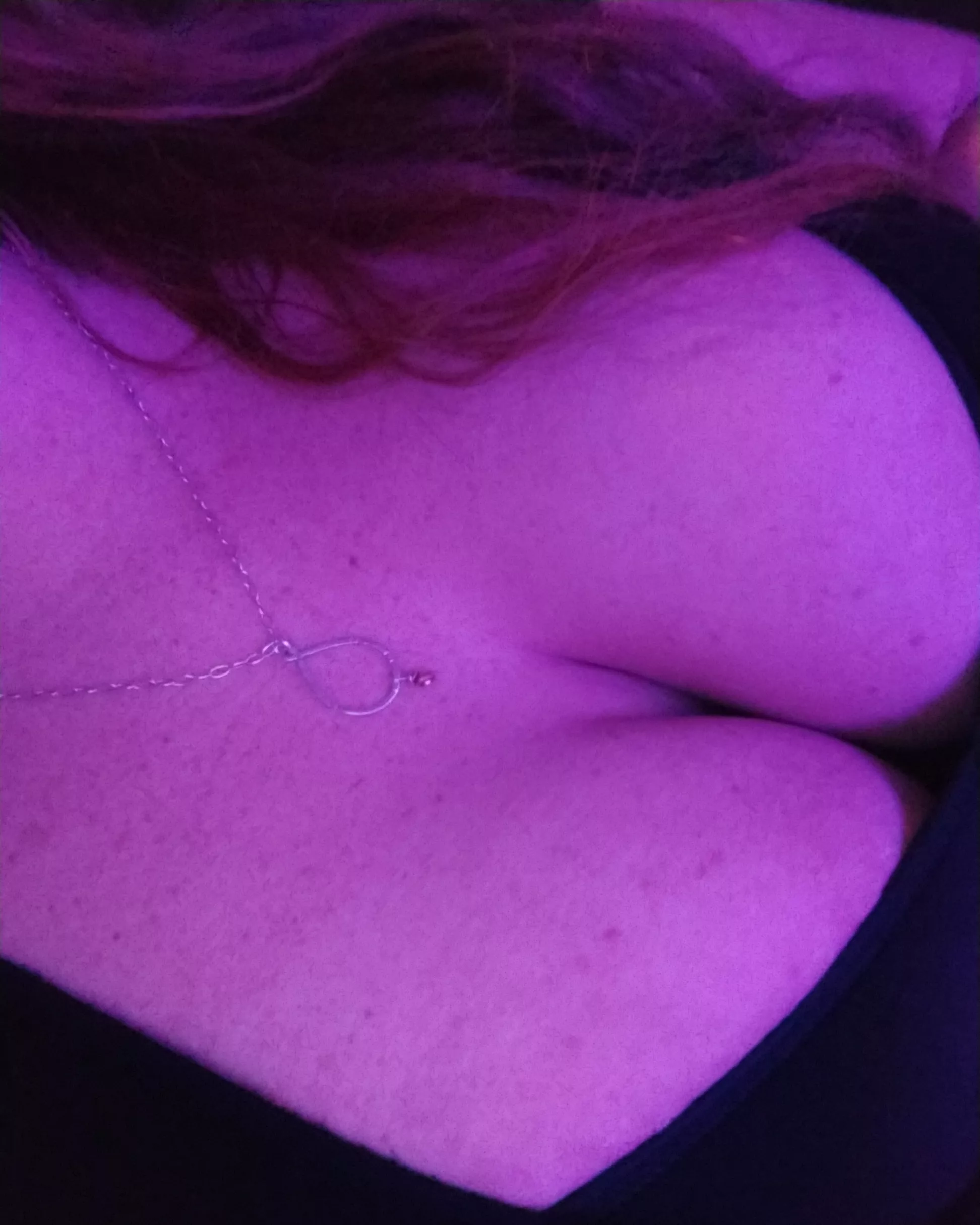 This light makes my freckles stand out a bit!