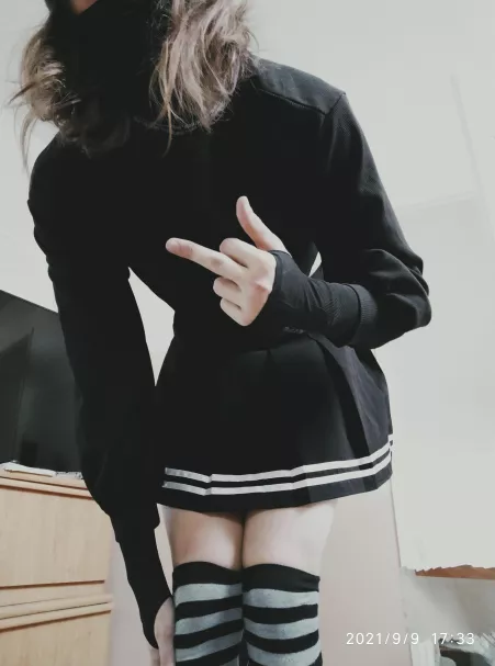 This one is for all the fascits on this sub :3