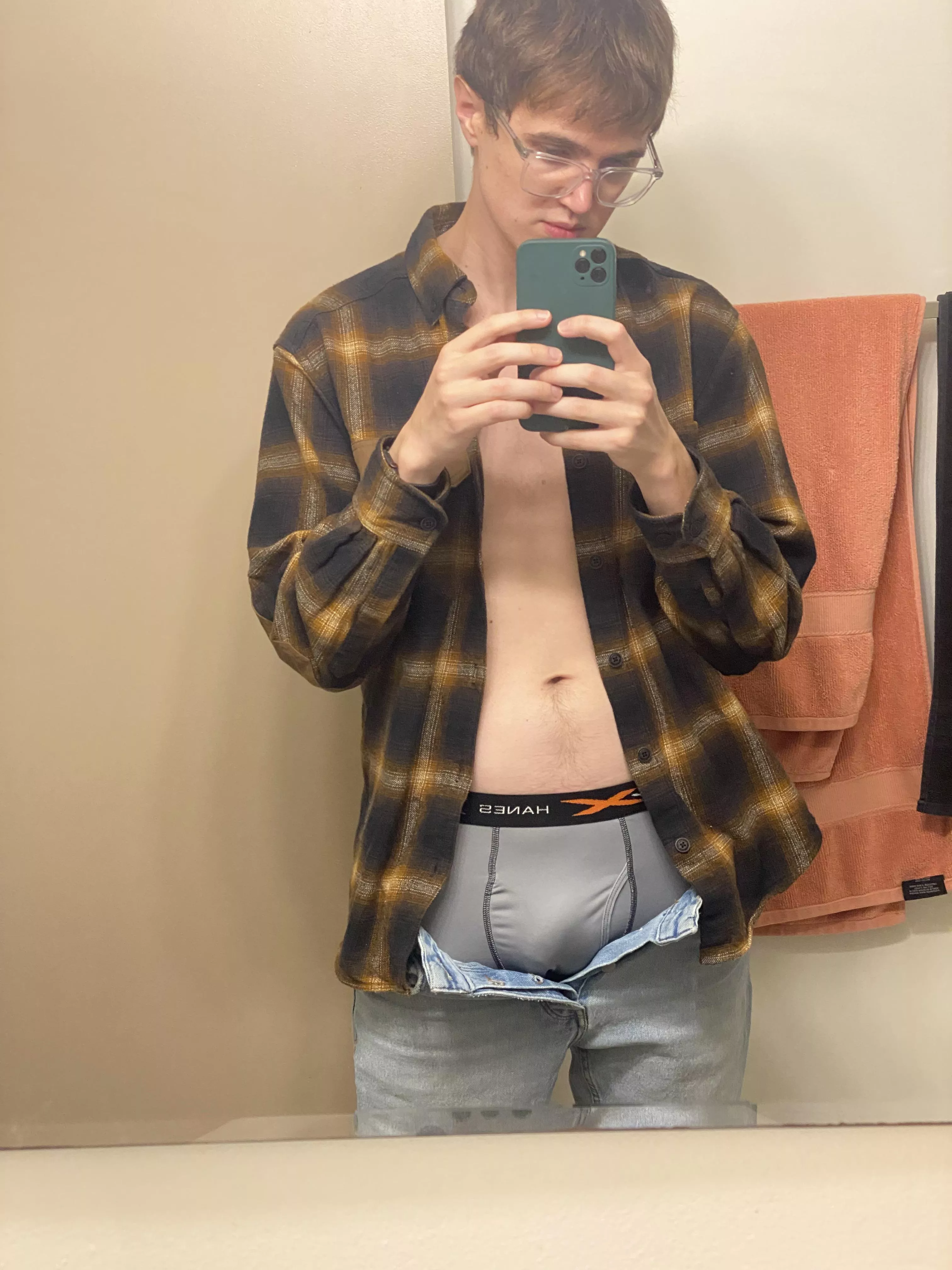 this seems so mild but I wouldn’t doubt instagram would remove it 😂 this seems so mild but I wouldn’t doubt instagram would remove it 😂