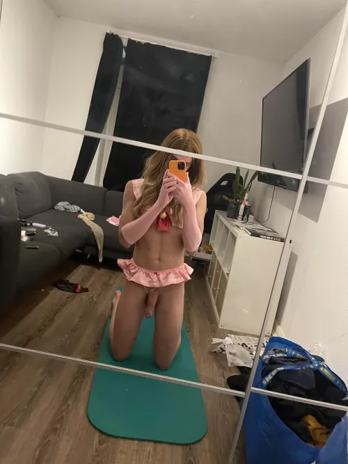 this sissy just got some new clothes and is so excited kik: sissytiffyx3