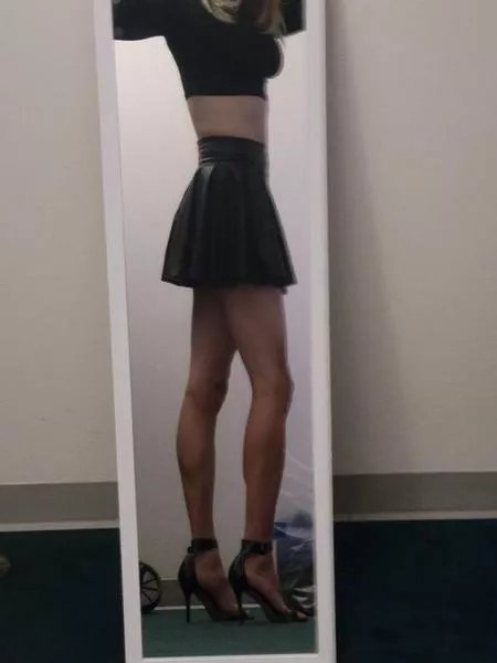 This skirt was ruined after first hookup This skirt was ruined after first hookup