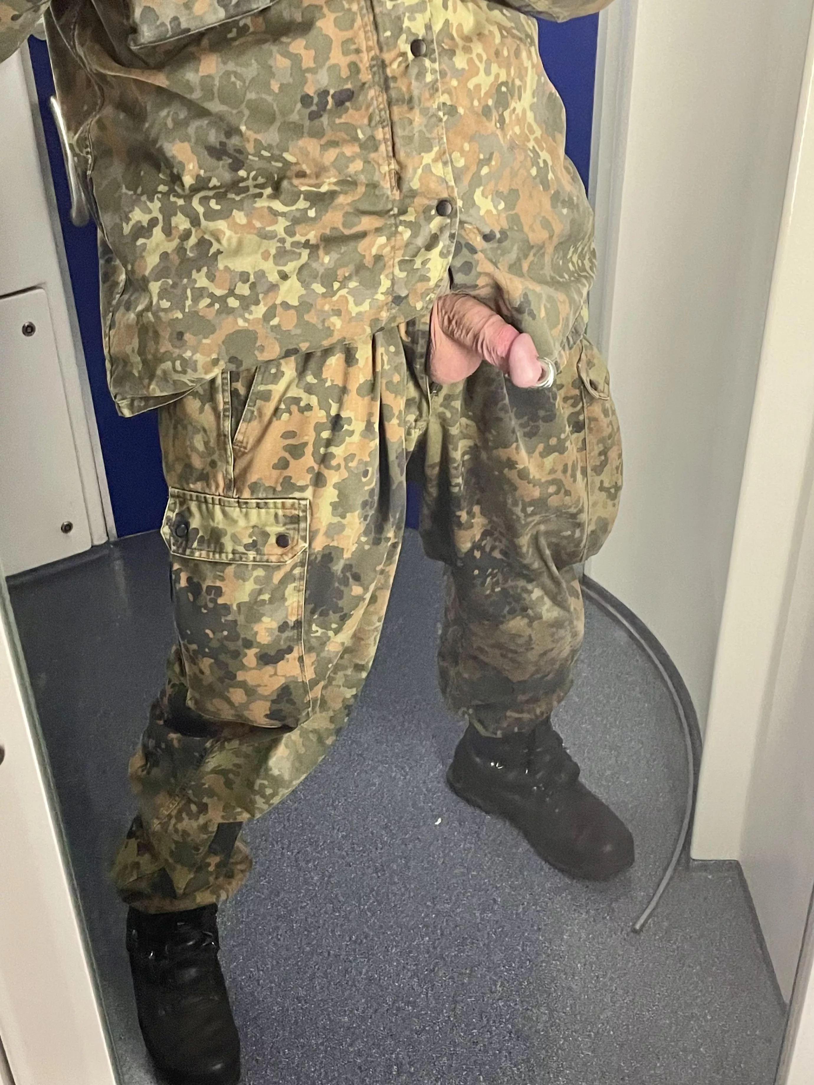 This Train bathroom is really spacious 😏