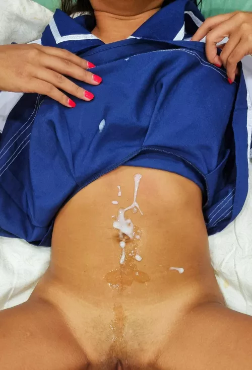 This usually happens when I flash my Pantie Line on first Tinder Date 💦😈🤣