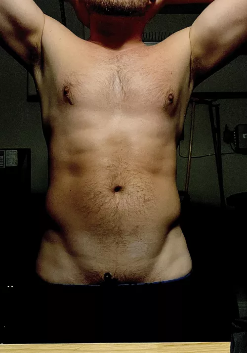 This V needs a warm, wet tongue and soft lips all over it. Can you oblige?