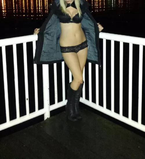 This was a really fun night and a HUGE turn on from our date night a little while ago. Hubby challenged me to drop the dress after our dinner date. We walked around the rest of the evening like this. Only he knew (and maybe a few luck folks when we took 