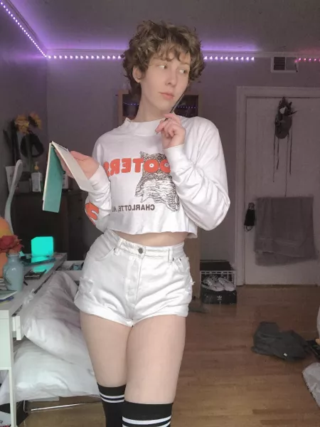 this was taken awhile ago but i wanted to reupload it :) this was taken awhile ago but i wanted to reupload it :)