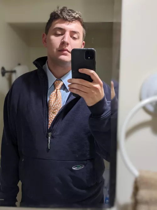 Thought I knew looked good for my interview, wish me luck. Thought I knew looked good for my interview, wish me luck.