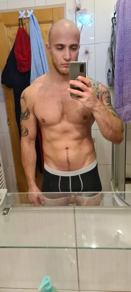 Thought I might drop my first post in here as well ^^ Any thoughts? Thought I might drop my first post in here as well ^^ Any thoughts?