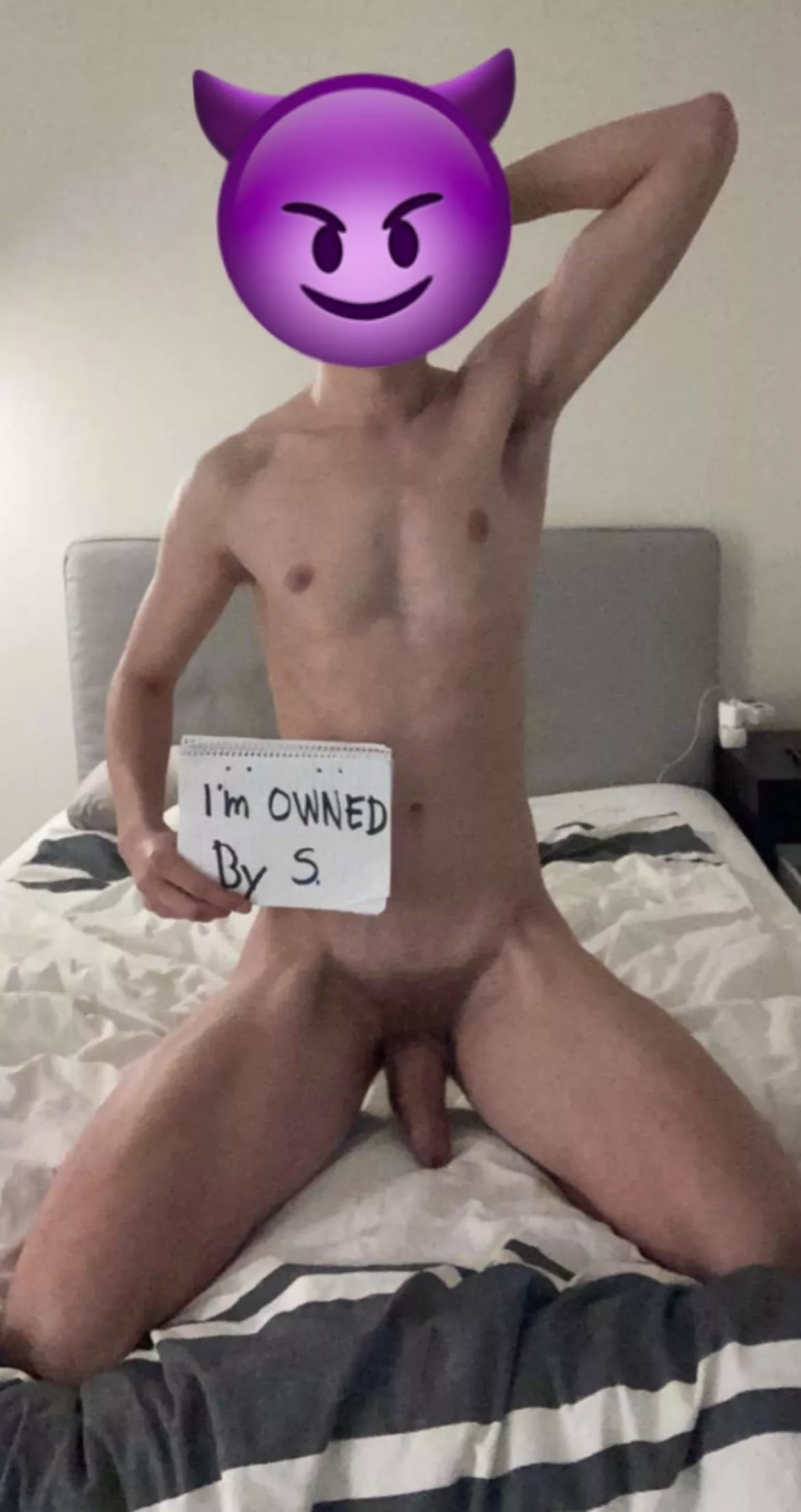 Thought I wanted to show you some of my boy. He’s a bit shy ;)