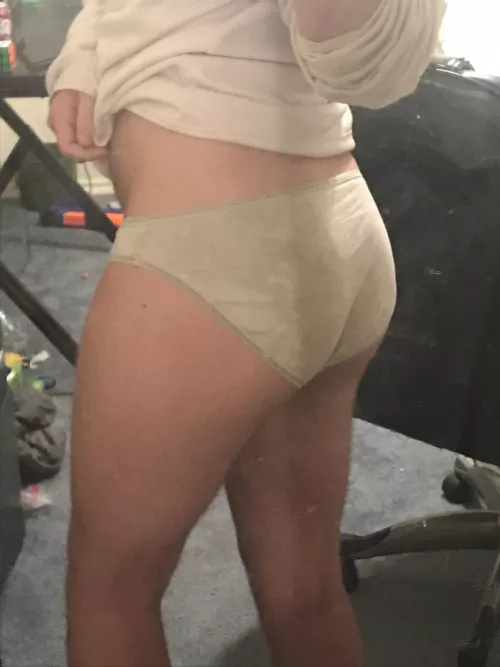 Thought Iโd share my twink ass here!