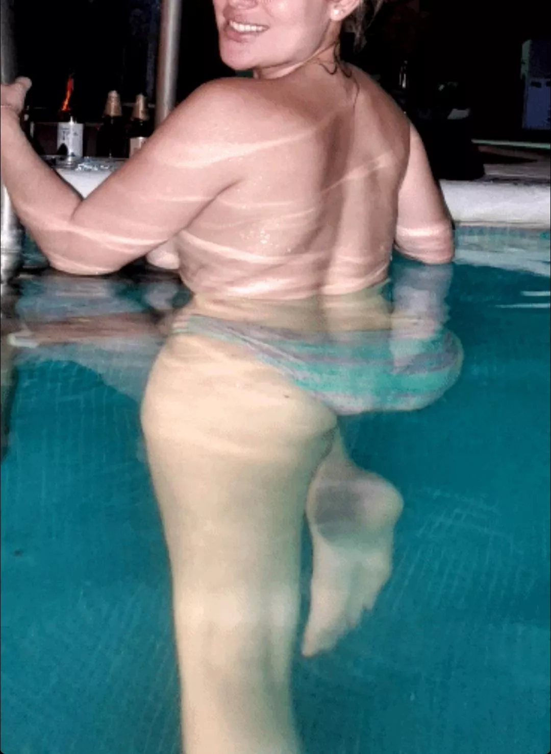 Thoughts on my drunk gf in the pool? Thoughts on my drunk gf in the pool?