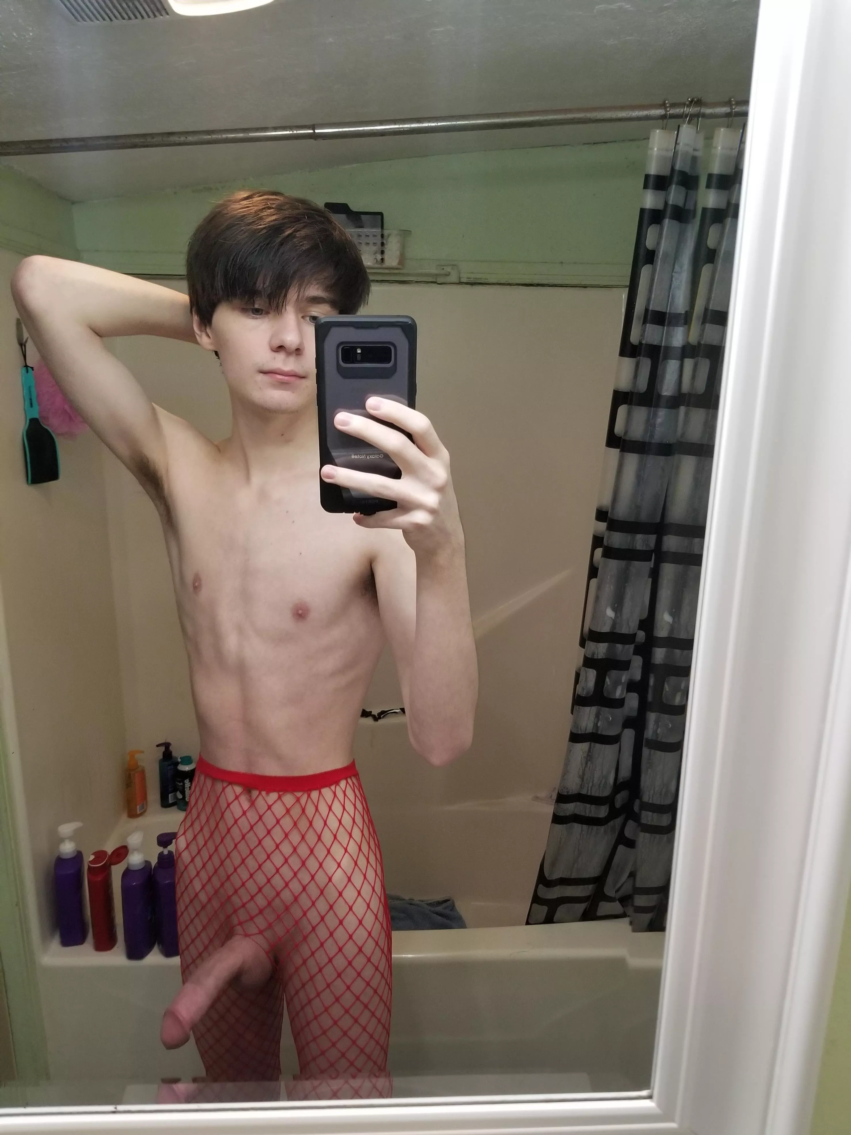 thoughts on twinks in fishnetz? ;D