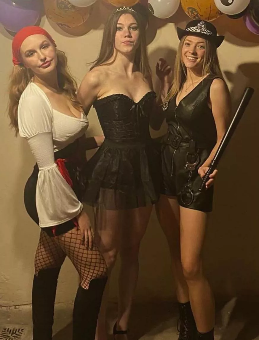 Three halloween hoes Three halloween hoes