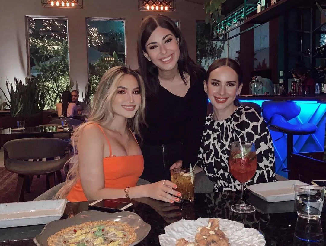 three lovely ladies three lovely ladies