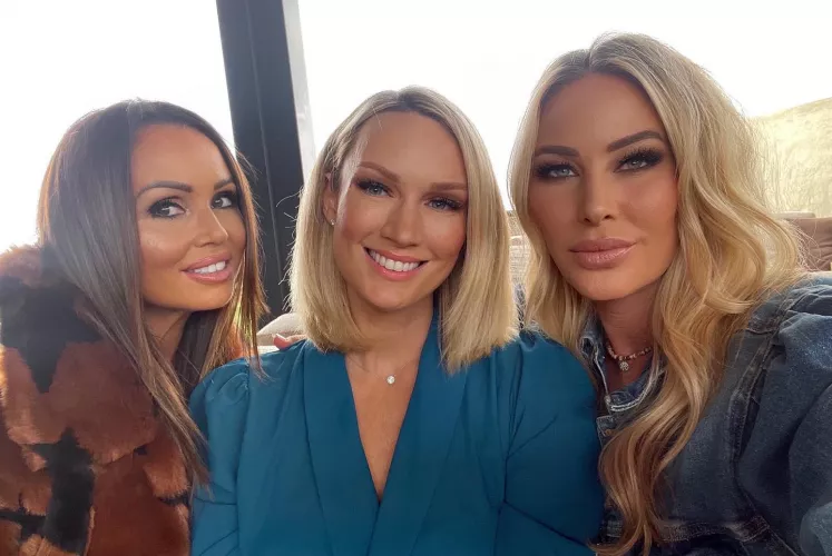 Three MILFS Three MILFS