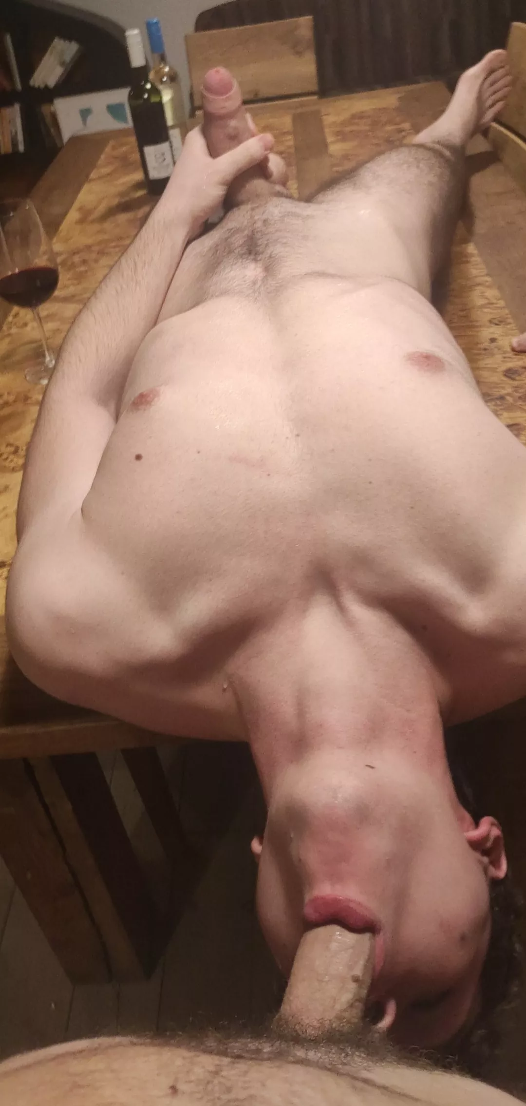 Throatfucked on the table🥵