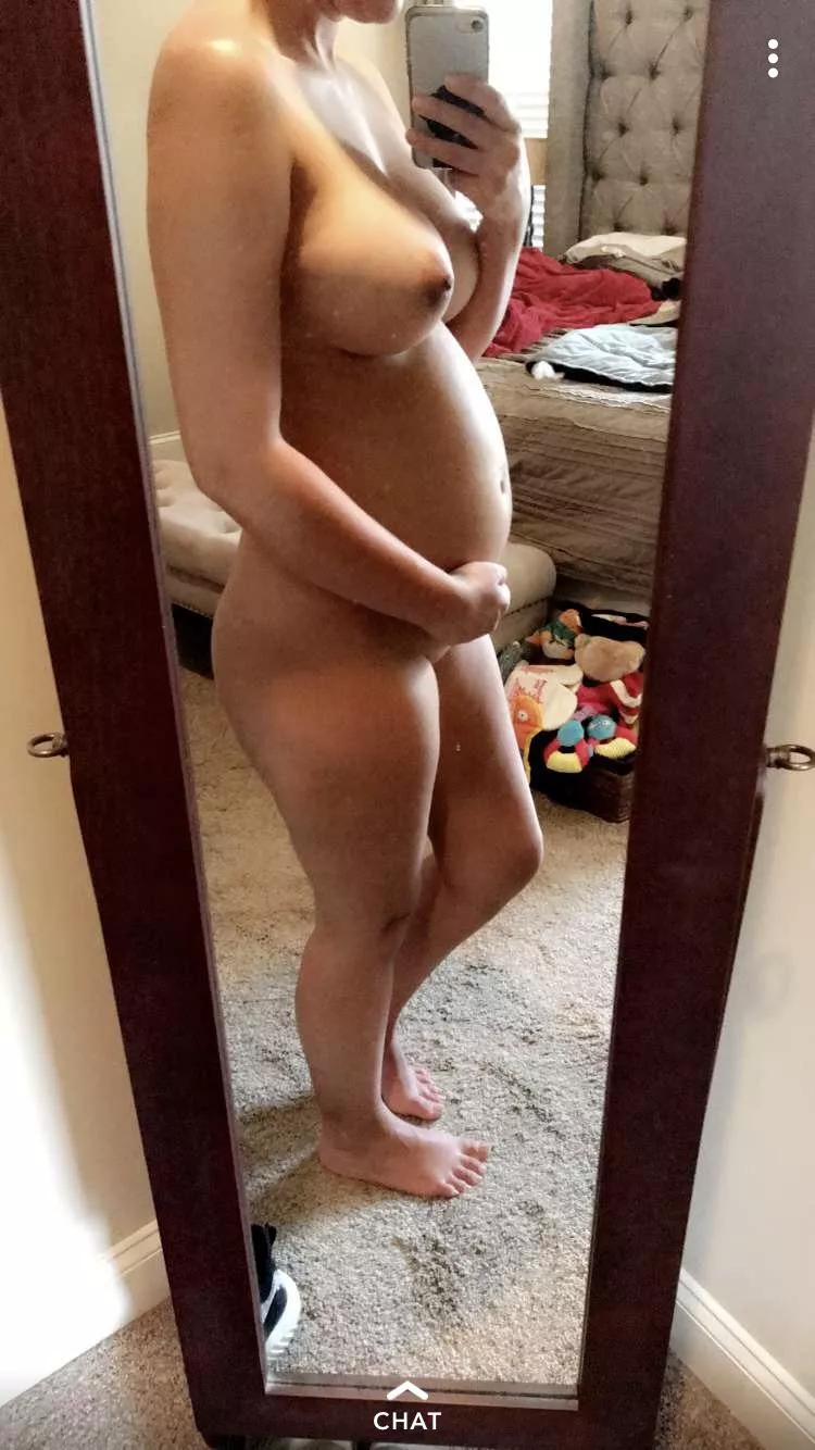 Throwback To My First Pregnancy Nudes Preggoporn Nude Pics Org
