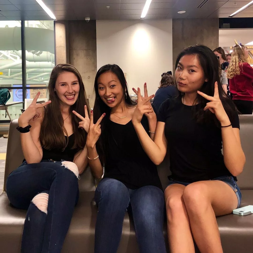 Throwing Up Signs Throwing Up Signs