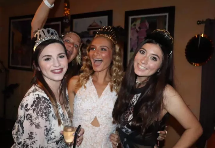 Tiaras Tiaras