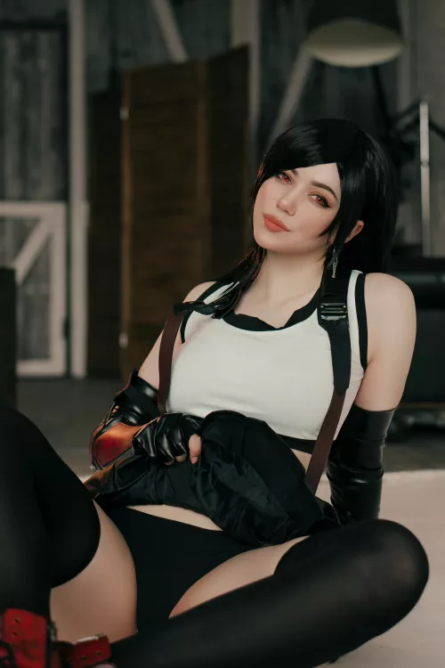Tifa by Alina Becker