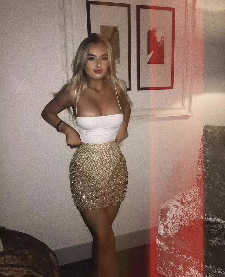 Tight Chavgirl Tight Chavgirl