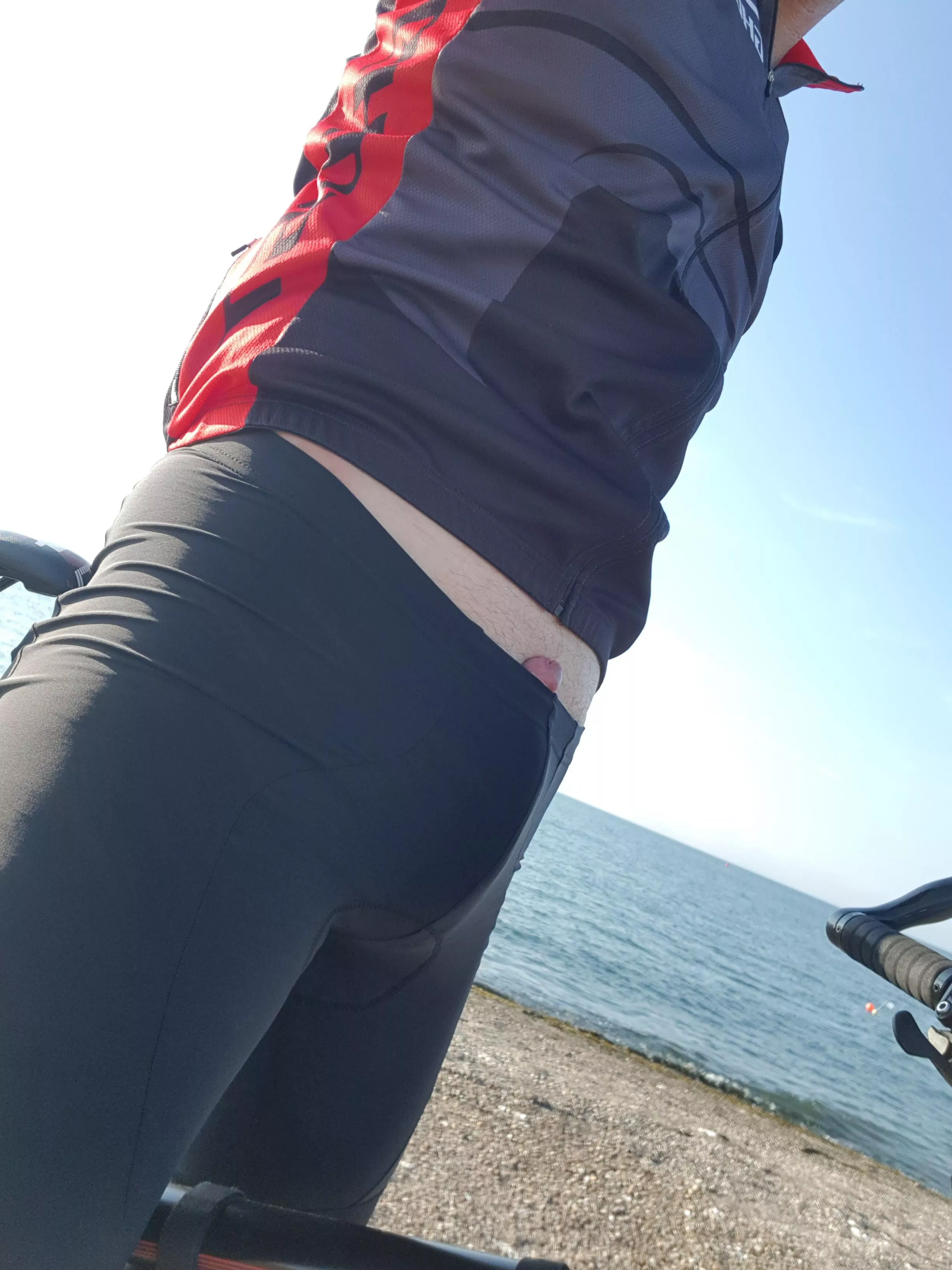 Tight fit cycling spandex Tight fit cycling spandex