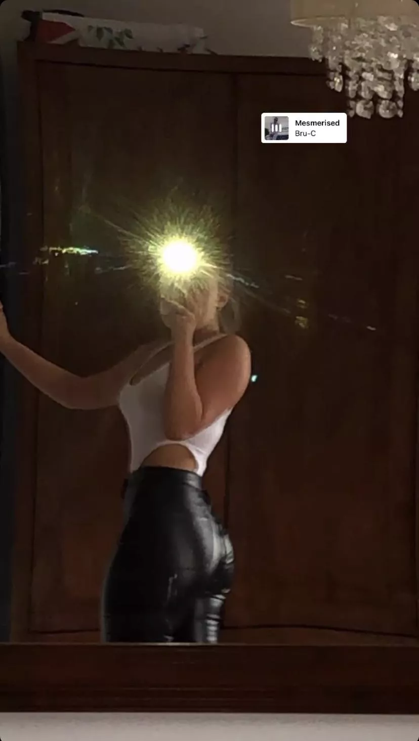 Tight latex Tight latex